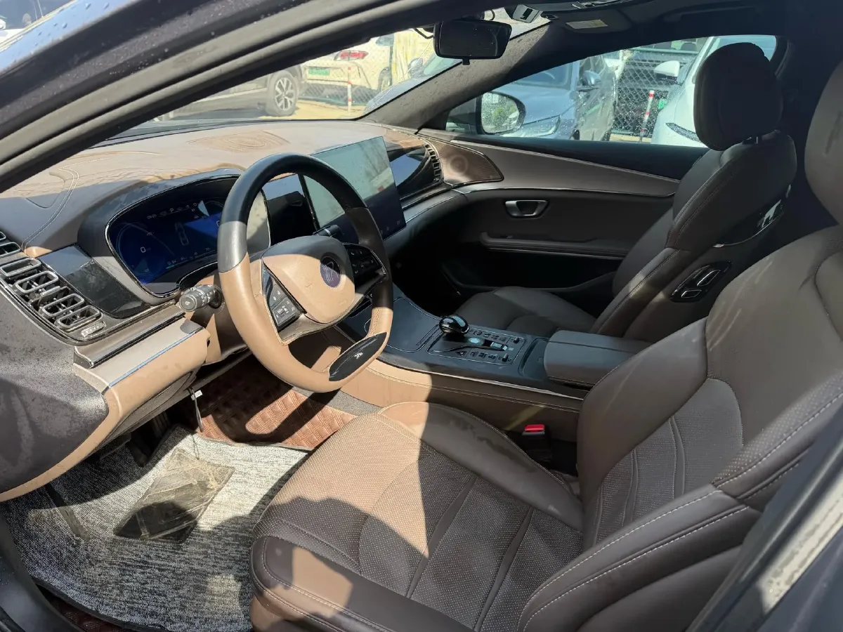 2020 WEY VV7 2.0T 227HP L4 7DCT PHEV,autocango,china used car exporter,china ev exporter,chinese used car exporter,chinese used ev exporter