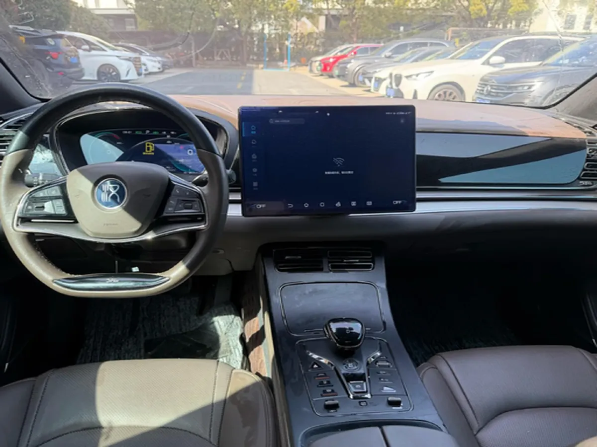 2020 WEY VV7 2.0T 227HP L4 7DCT PHEV,autocango,china used car exporter,china ev exporter,chinese used car exporter,chinese used ev exporter