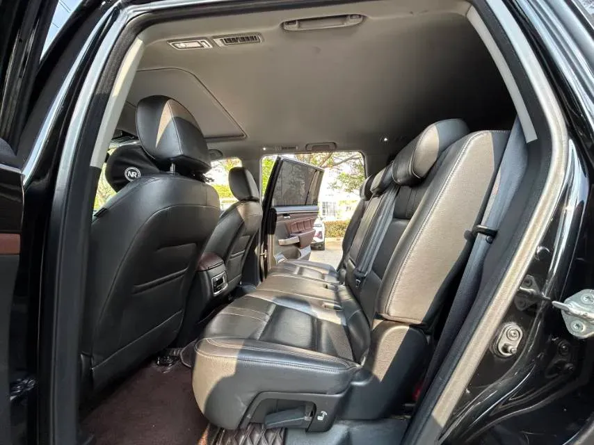 2017 GAC Trumpchi GS8 2.0T 201HP L4 6AT,autocango,china used car exporter,china ev exporter,chinese used car exporter,chinese used ev exporter