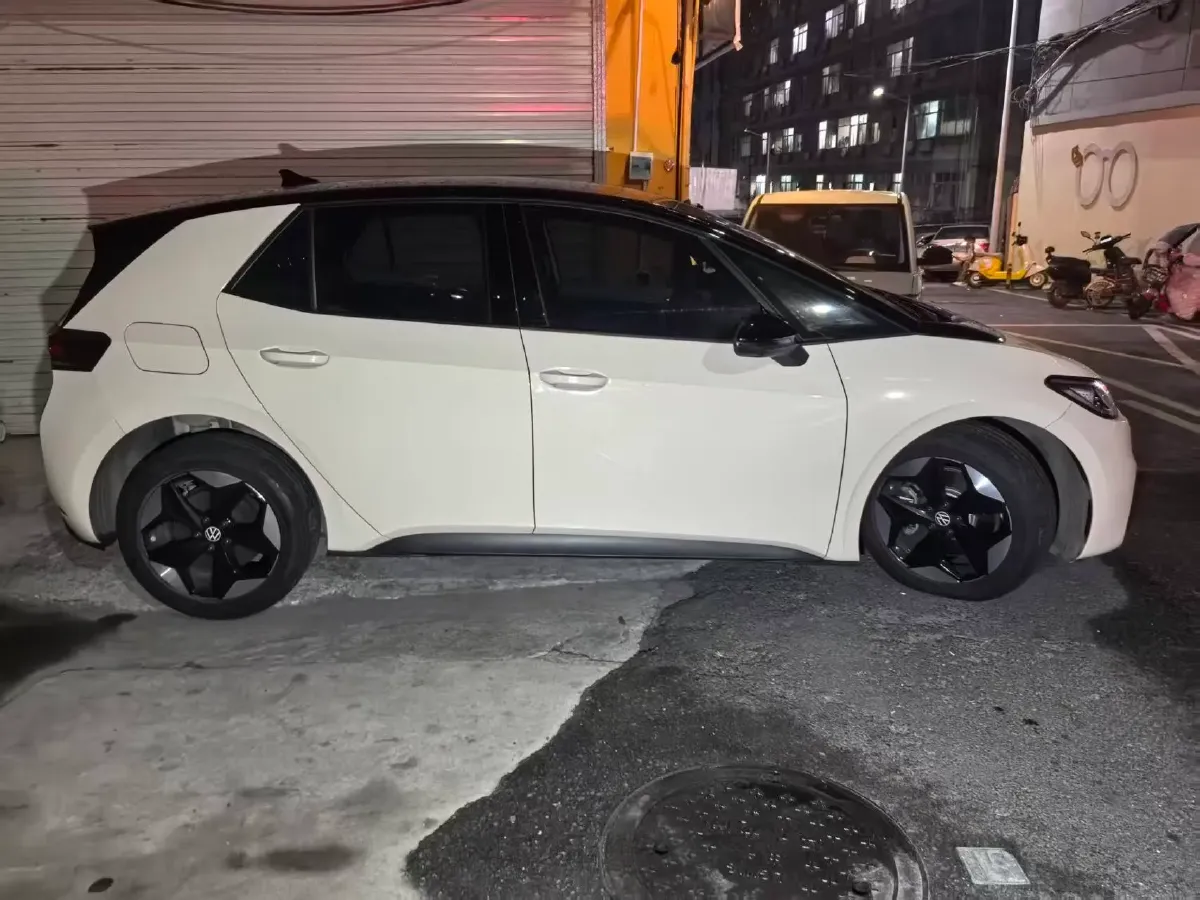 2025 Volkswagen ID.3 BEV 53.6KWH,autocango,china used car exporter,china ev exporter,chinese used car exporter,chinese used ev exporter