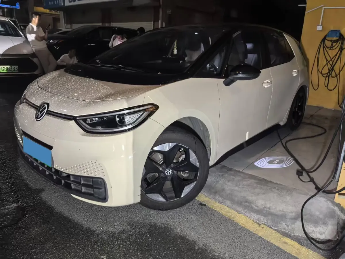 2025 Volkswagen ID.3 BEV 53.6KWH,autocango,china used car exporter,china ev exporter,chinese used car exporter,chinese used ev exporter