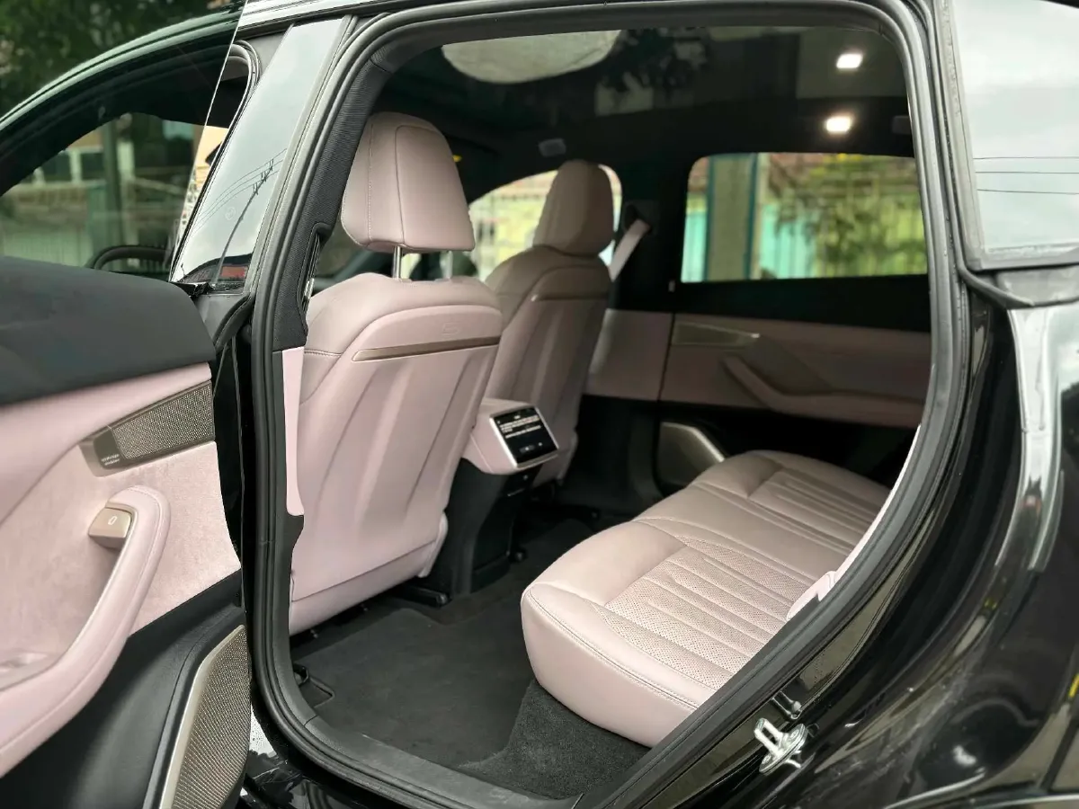 2024 ONVO L60 BEV 60KWH,autocango,china used car exporter,china ev exporter,chinese used car exporter,chinese used ev exporter