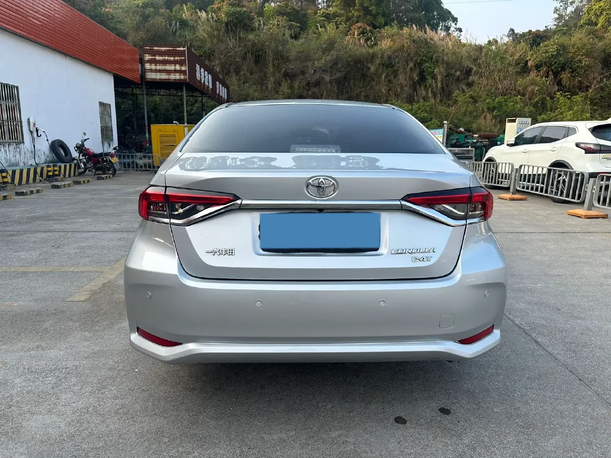 2019 Toyota Corolla 1.2T 116HP L4 CVT,autocango,china used car exporter,china ev exporter,chinese used car exporter,chinese used ev exporter