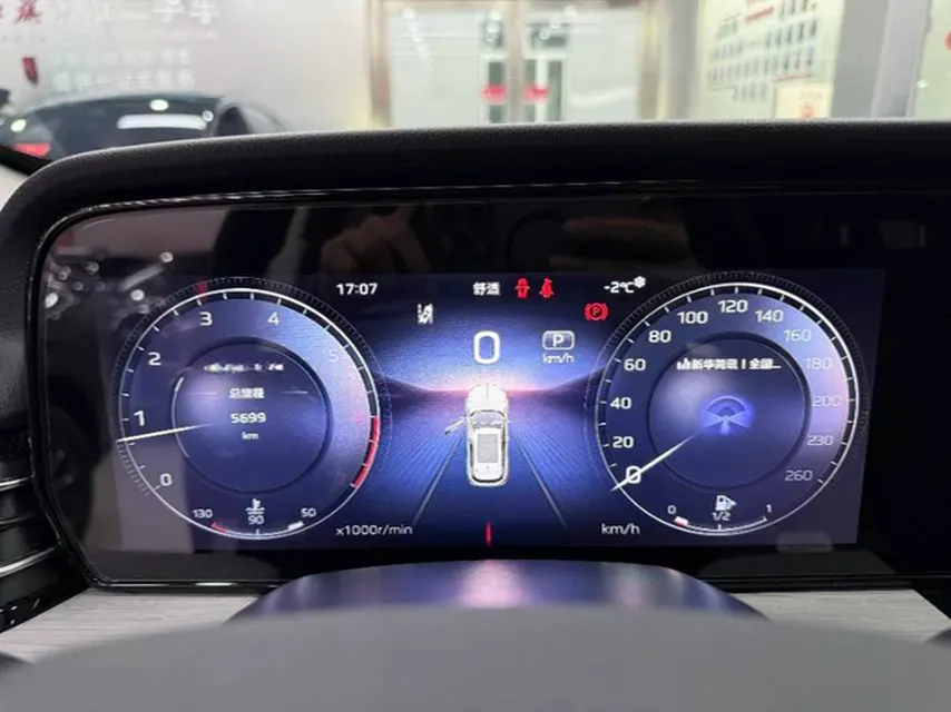 2025 HongQi HS5 2.0T 252HP L4 8AT,autocango,china used car exporter,china ev exporter,chinese used car exporter,chinese used ev exporter