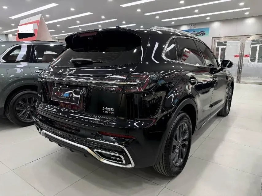 2025 HongQi HS5 2.0T 252HP L4 8AT,autocango,china used car exporter,china ev exporter,chinese used car exporter,chinese used ev exporter