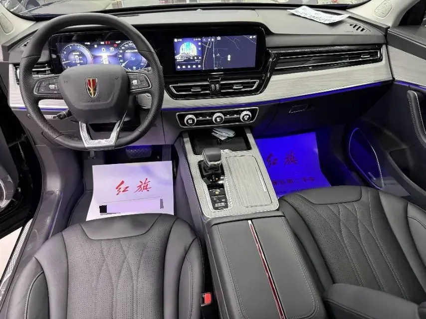 2025 HongQi HS5 2.0T 252HP L4 8AT,autocango,china used car exporter,china ev exporter,chinese used car exporter,chinese used ev exporter