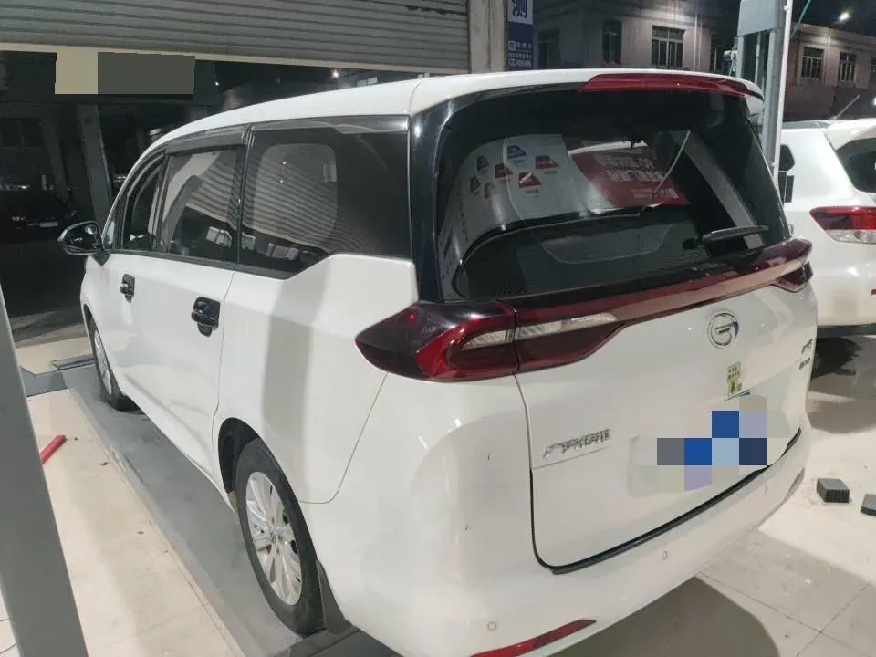 2021 GAC Trumpchi M6 1.5T 169HP L4 7DCT,autocango,china used car exporter,china ev exporter,chinese used car exporter,chinese used ev exporter
