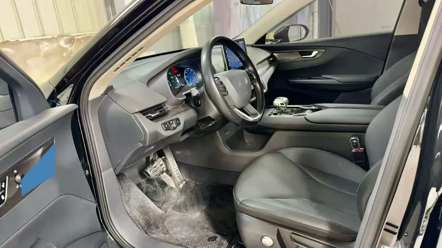 2022 HongQi E-QM5 BEV 54KWH,autocango,china used car exporter,china ev exporter,chinese used car exporter,chinese used ev exporter