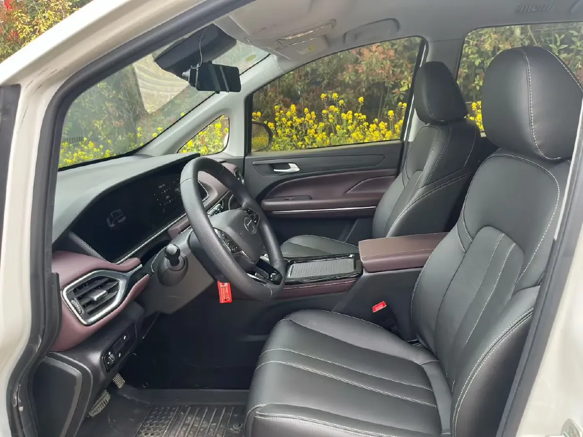 2023 GAC Trumpchi M6 1.5T 177HP L4 7DCT,autocango,china used car exporter,china ev exporter,chinese used car exporter,chinese used ev exporter