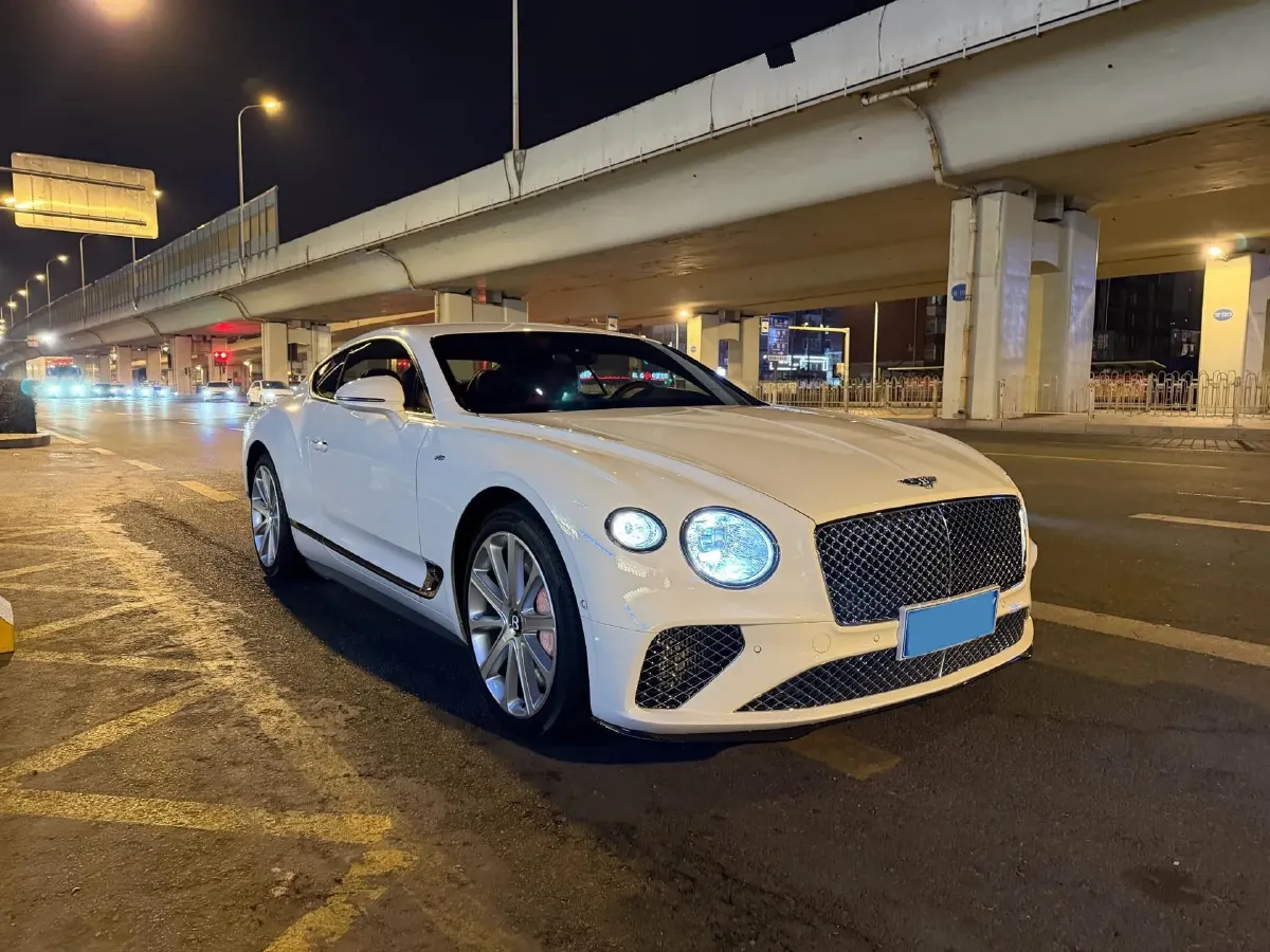 2020 Bentley Continental 4.0T 549HP V8 8DCT,autocango,china used car exporter,china ev exporter,chinese used car exporter,chinese used ev exporter