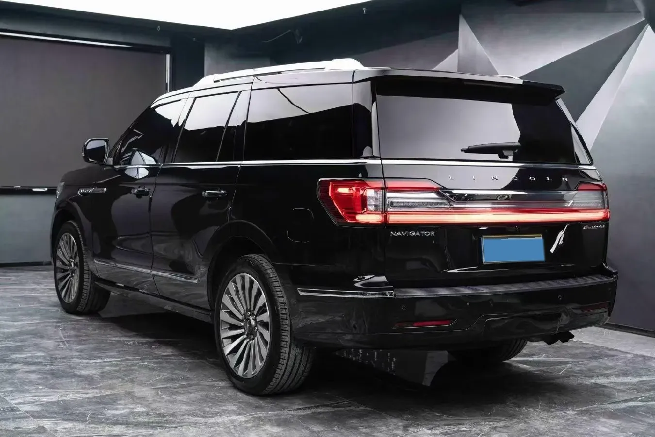 2018 Mercedes-Benz GLS Class 3.0T 333HP V6 9AT,autocango,china used car exporter,china ev exporter,chinese used car exporter,chinese used ev exporter