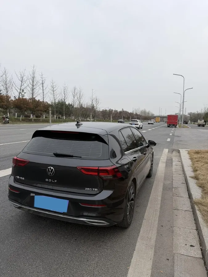 2021 Volkswagen Golf 1.4T 150HP L4 7DCT,autocango,china used car exporter,china ev exporter,chinese used car exporter,chinese used ev exporter