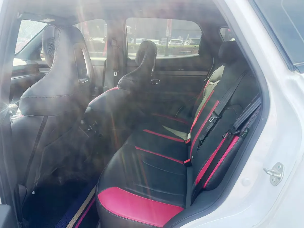 2023 Jetour DASHING 1.5T 156HP L4 6DCT,autocango,china used car exporter,china ev exporter,chinese used car exporter,chinese used ev exporter