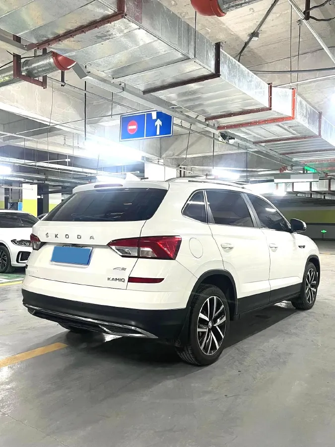 2022 Skoda Kamiq 1.5L 112HP L4 6AT,autocango,china used car exporter,china ev exporter,chinese used car exporter,chinese used ev exporter