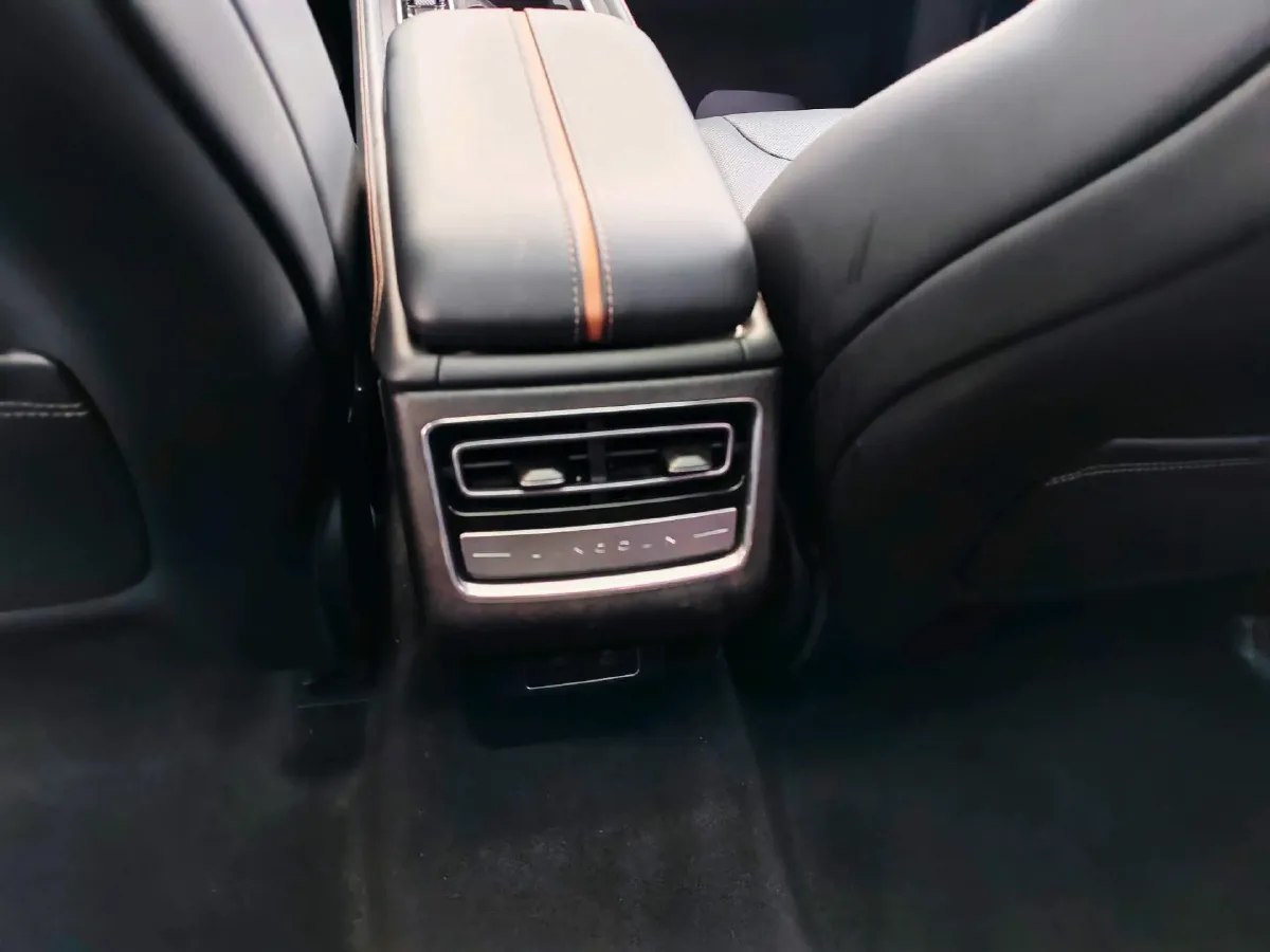 2022 Lincoln Z 2.0T 246HP L4 8AT,autocango,china used car exporter,china ev exporter,chinese used car exporter,chinese used ev exporter