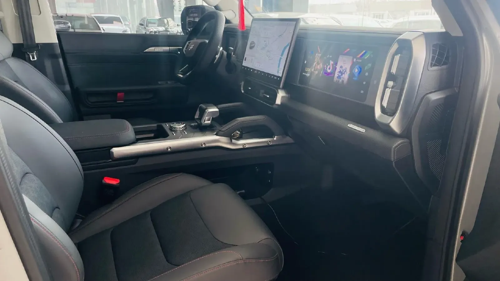 2023 Jetour Traveller 1.5T 184HP L4 7DCT,autocango,china used car exporter,china ev exporter,chinese used car exporter,chinese used ev exporter