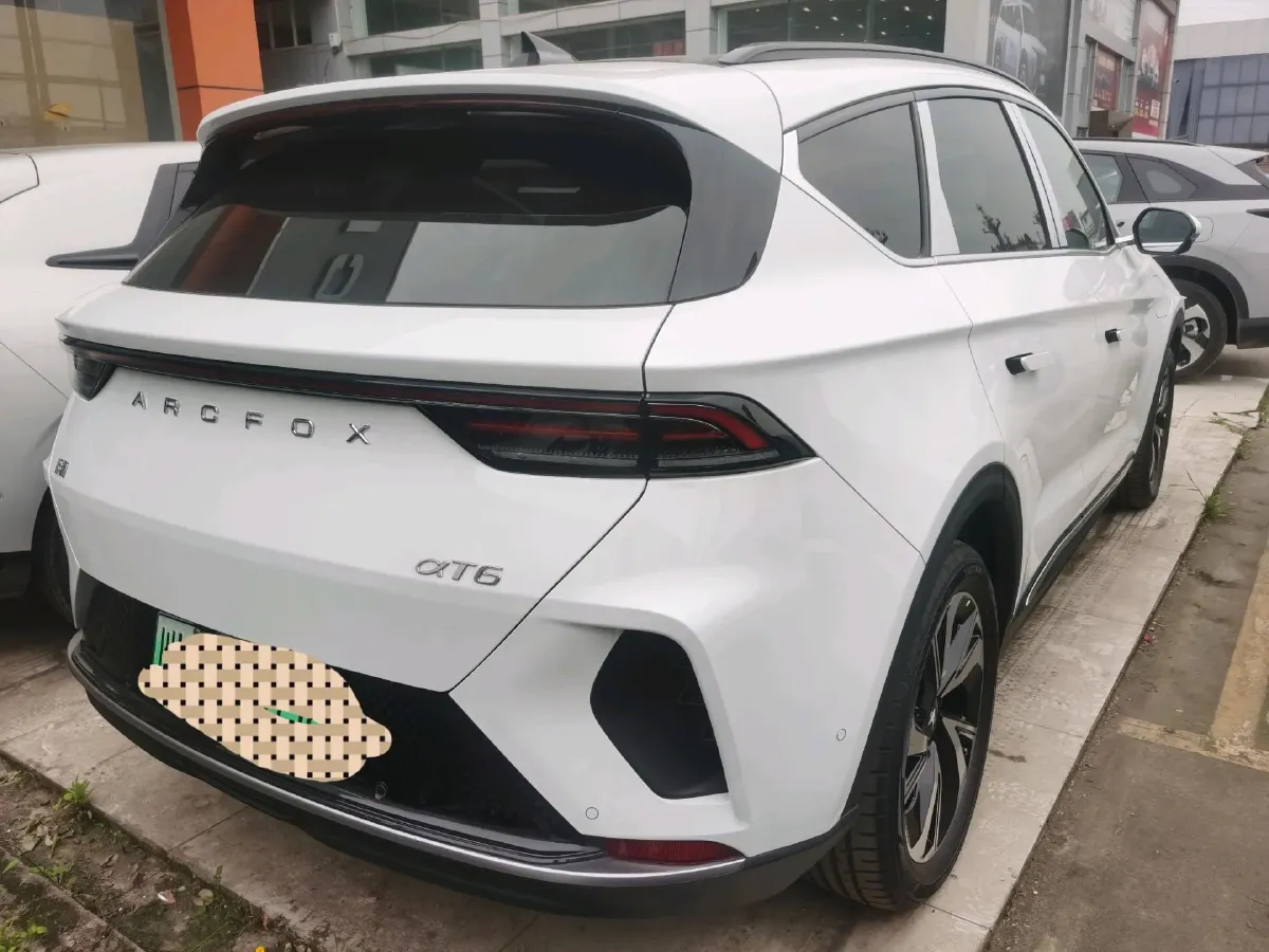 2025 ARCFOX αT6 BEV,autocango,china used car exporter,china ev exporter,chinese used car exporter,chinese used ev exporter