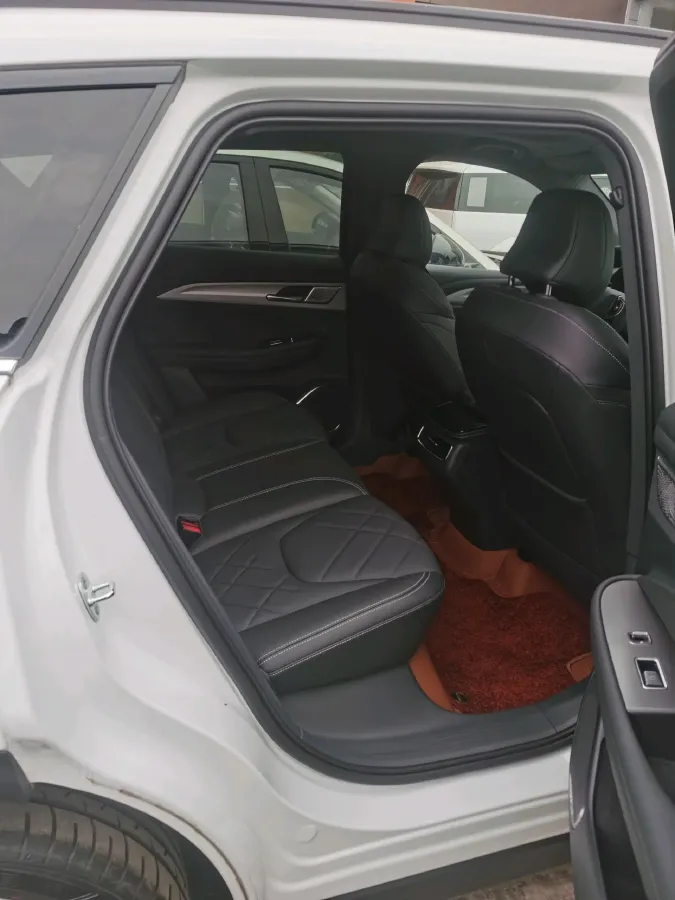 2025 ARCFOX αT6 BEV,autocango,china used car exporter,china ev exporter,chinese used car exporter,chinese used ev exporter