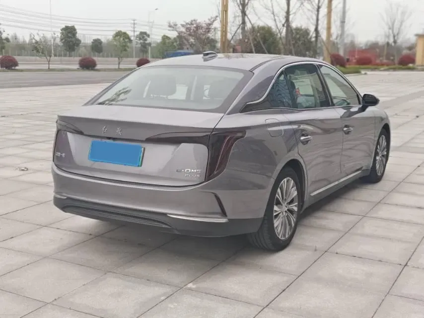 2024 HongQi E-QM5 BEV 72KWH,autocango,china used car exporter,china ev exporter,chinese used car exporter,chinese used ev exporter