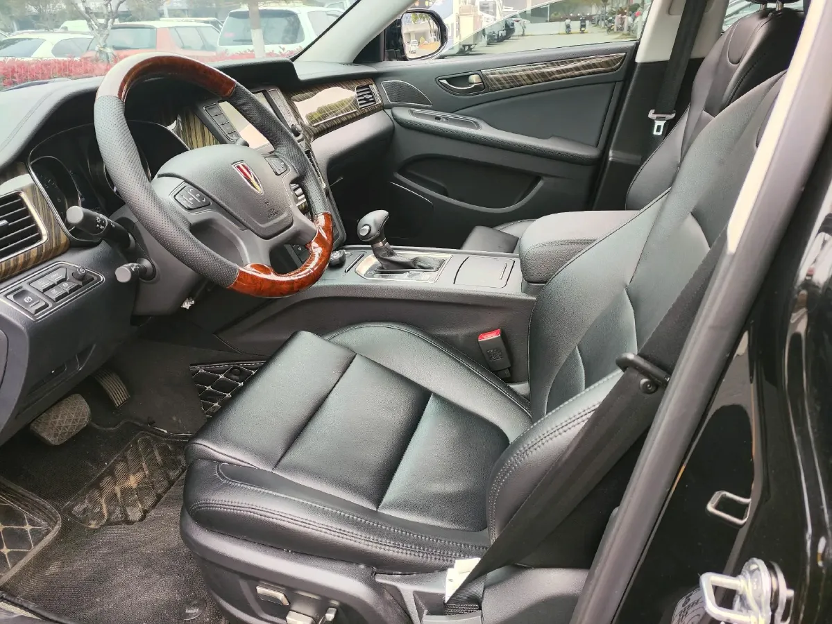 2021 HongQi H7 1.8T 188HP L4 6AT,autocango,china used car exporter,china ev exporter,chinese used car exporter,chinese used ev exporter