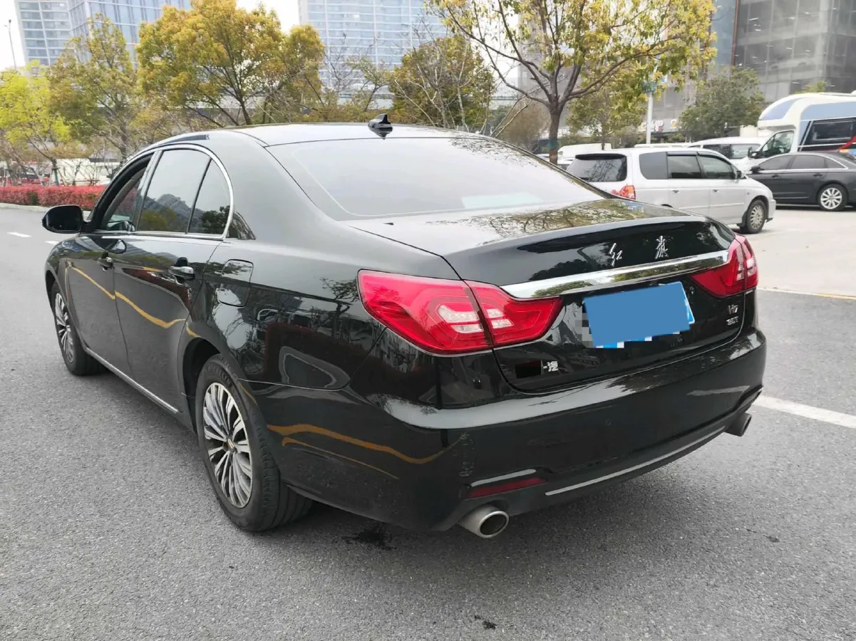 2021 HongQi H7 1.8T 188HP L4 6AT,autocango,china used car exporter,china ev exporter,chinese used car exporter,chinese used ev exporter