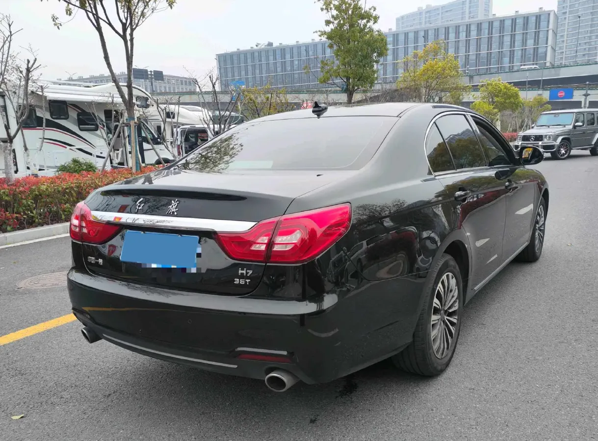 2021 HongQi H7 1.8T 188HP L4 6AT,autocango,china used car exporter,china ev exporter,chinese used car exporter,chinese used ev exporter