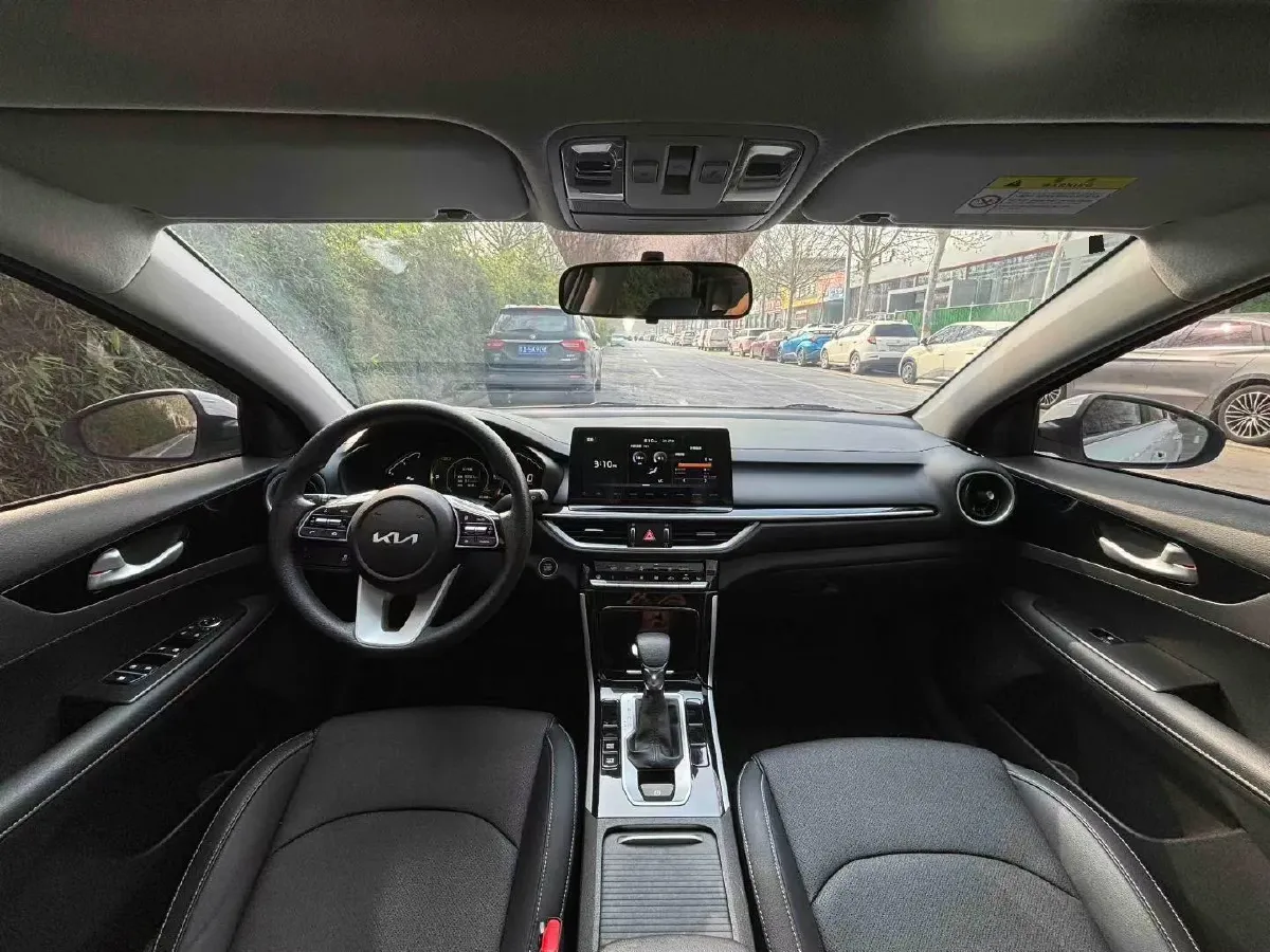 2021 Kia K3 1.5L 115HP L4 CVT,autocango,china used car exporter,china ev exporter,chinese used car exporter,chinese used ev exporter