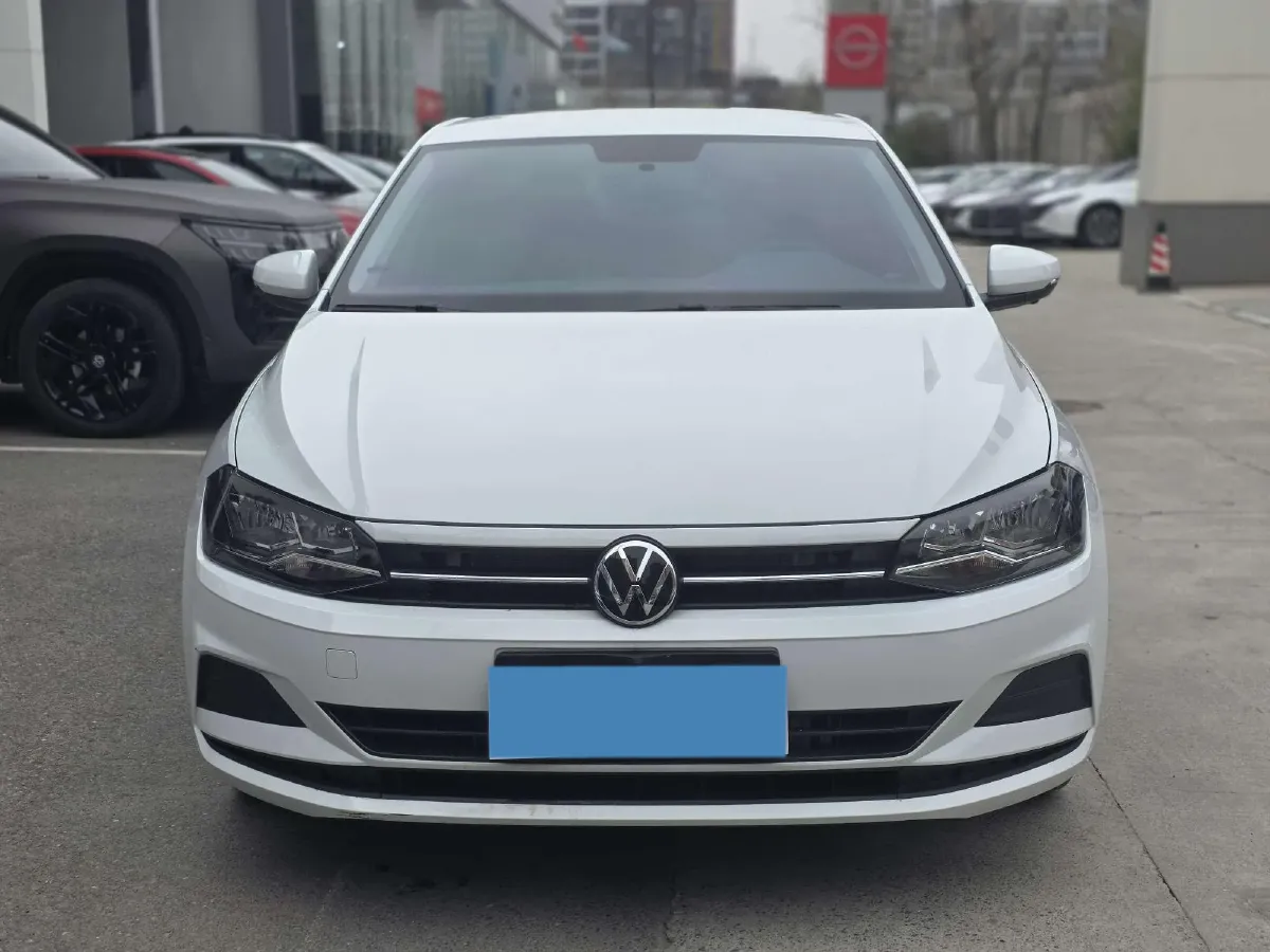 2023 Volkswagen Polo 1.5L 110HP L4 6AT,autocango,china used car exporter,china ev exporter,chinese used car exporter,chinese used ev exporter