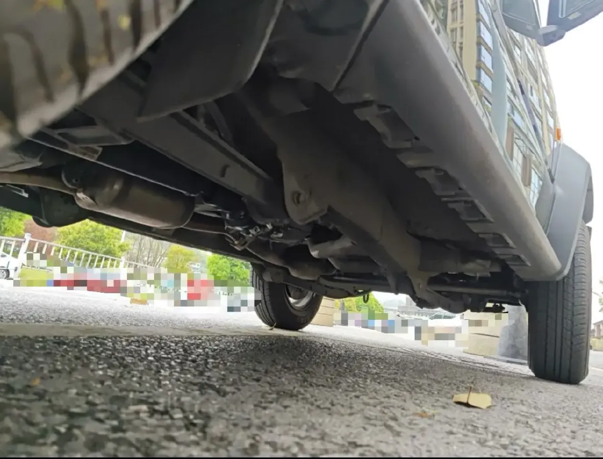 2025 Geely Coolray 1.5L 126HP L4 5MT,autocango,china used car exporter,china ev exporter,chinese used car exporter,chinese used ev exporter