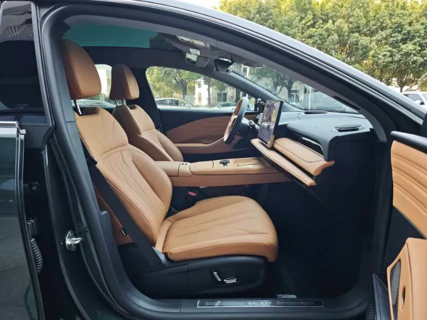 2025 Geely Galaxy Starshine 8 1.5L 112HP L4 1DHT PHEV,autocango,china used car exporter,china ev exporter,chinese used car exporter,chinese used ev exporter