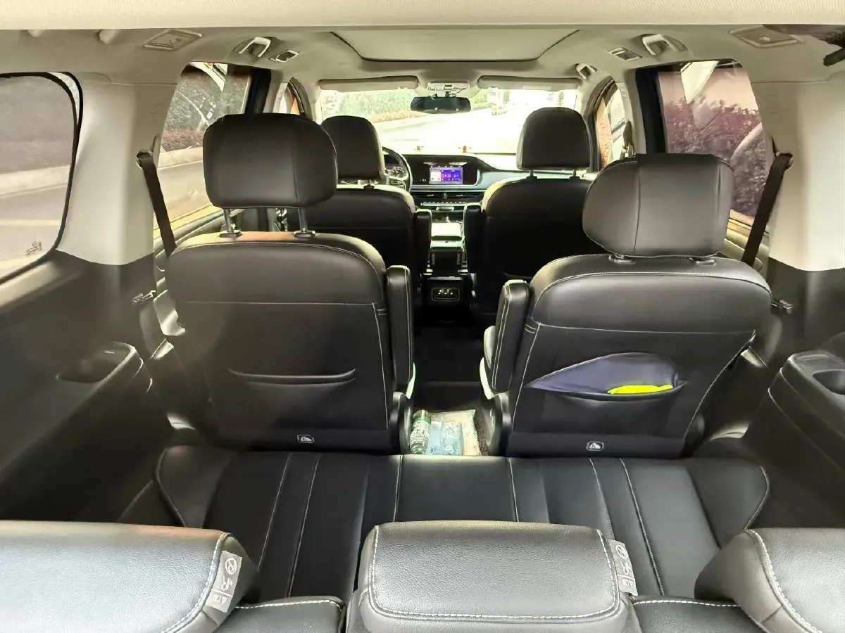 2021 GAC Trumpchi M6 1.5T 169HP L4 7DCT,autocango,china used car exporter,china ev exporter,chinese used car exporter,chinese used ev exporter