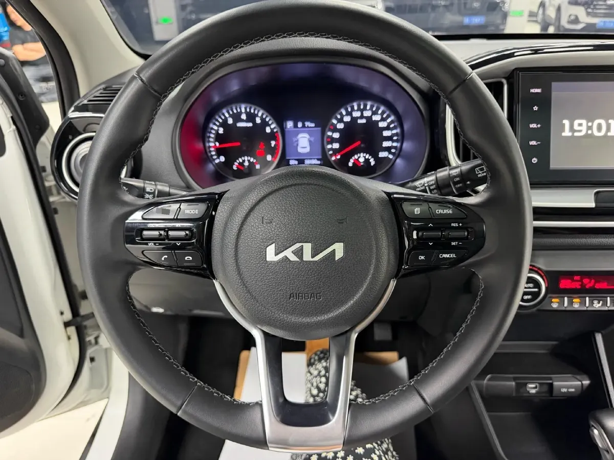 2021 Kia KX1 1.4L 100HP L4 CVT,autocango,china used car exporter,china ev exporter,chinese used car exporter,chinese used ev exporter
