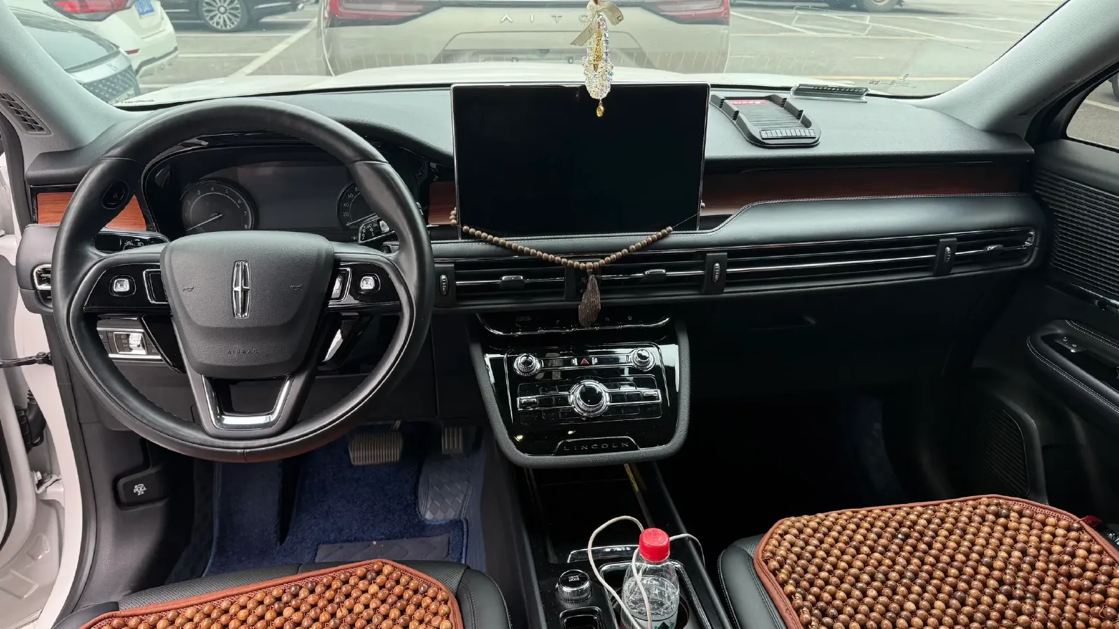 2021 Lincoln Corsair 2.0T 245HP L4 8AT,autocango,china used car exporter,china ev exporter,chinese used car exporter,chinese used ev exporter