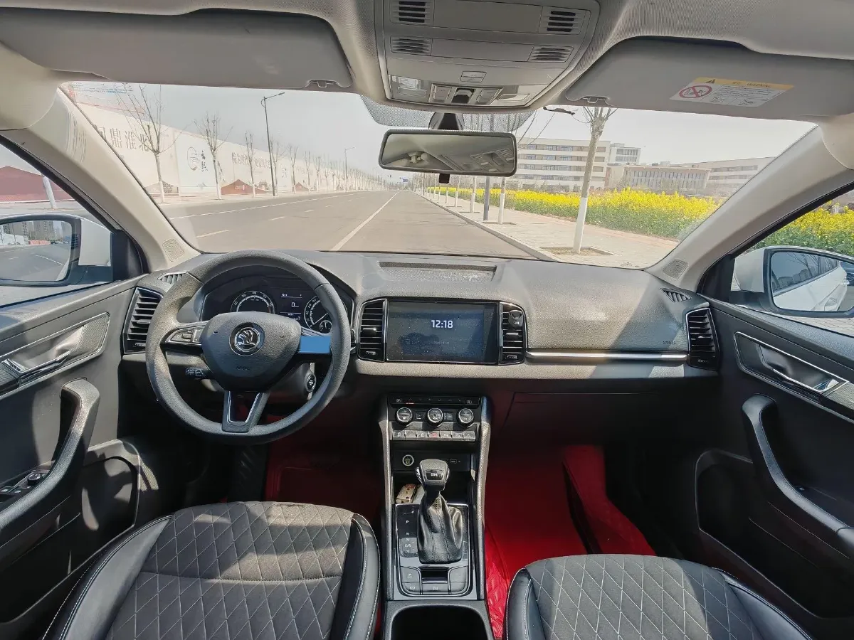 2019 Skoda Karoq 1.4T 150HP L4 7DCT,autocango,china used car exporter,china ev exporter,chinese used car exporter,chinese used ev exporter