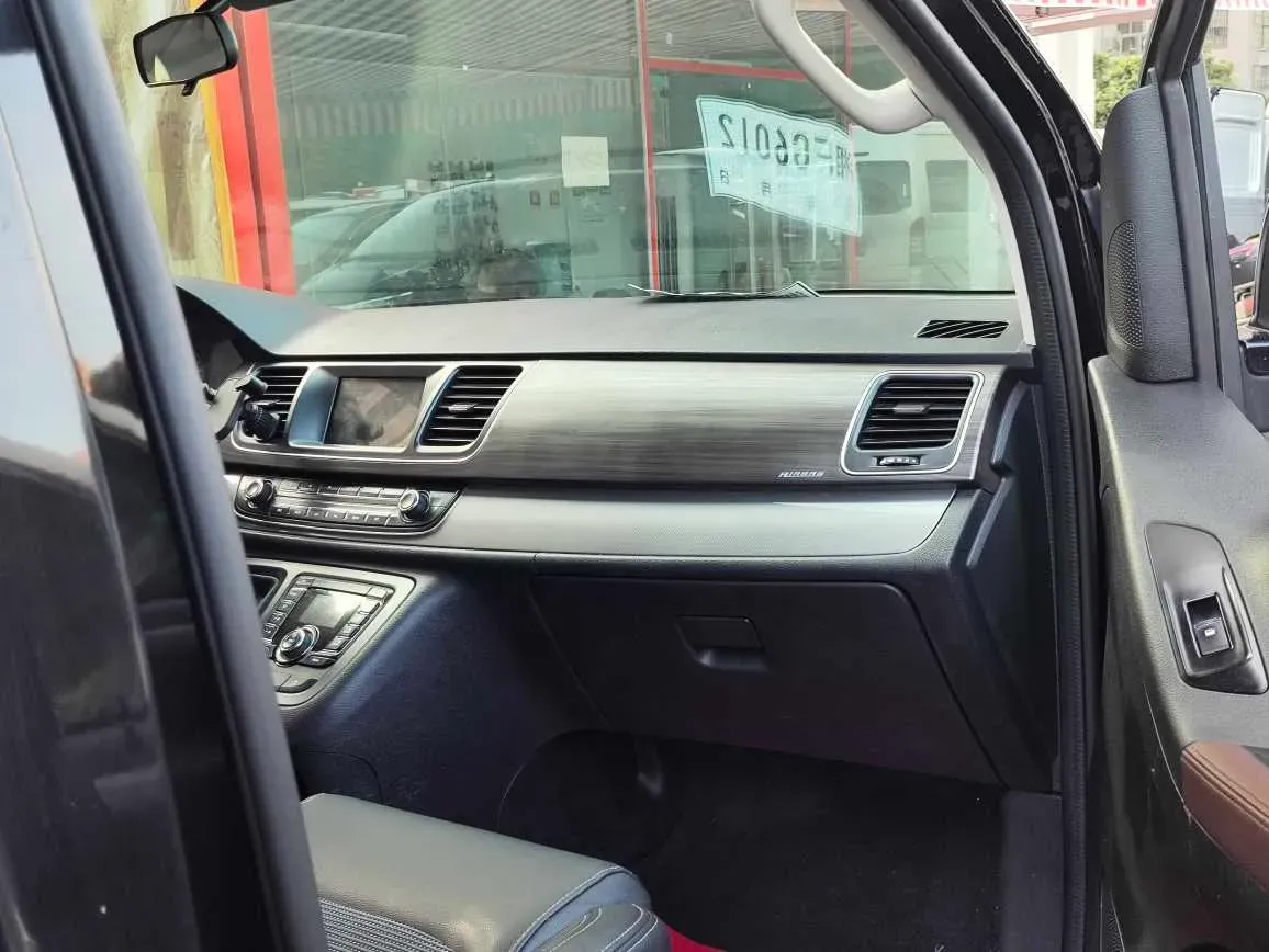 2018 MAXUS G10 1.9T 150HP L4 6MT,autocango,china used car exporter,china ev exporter,chinese used car exporter,chinese used ev exporter