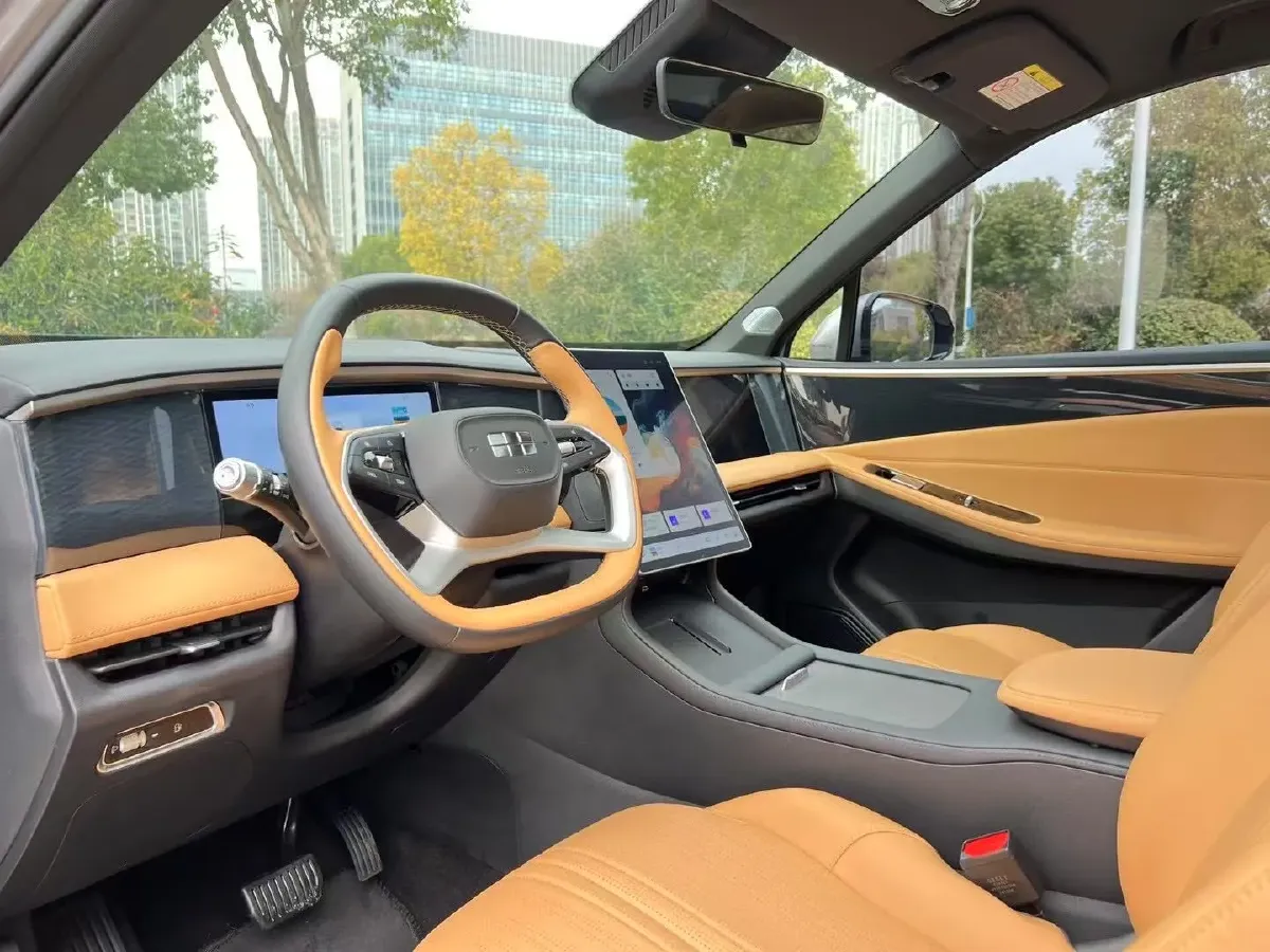 2023 Geely Galaxy L7 1.5T 163HP L4 3DHT PHEV 18.7KWH,autocango,china used car exporter,china ev exporter,chinese used car exporter,chinese used ev exporter