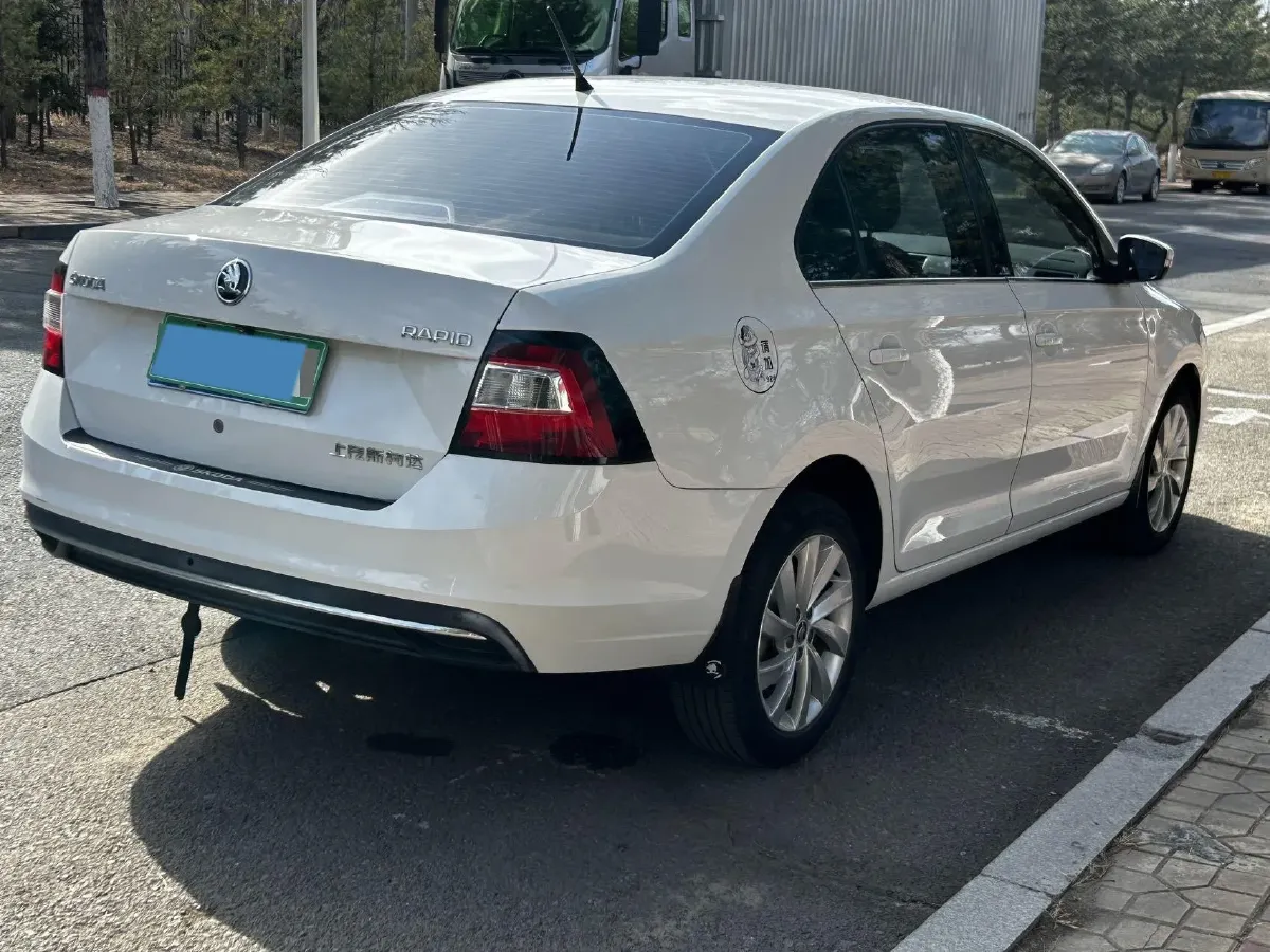 2019 SWM G01 1.5T 156HP L4 6AT,autocango,china used car exporter,china ev exporter,chinese used car exporter,chinese used ev exporter