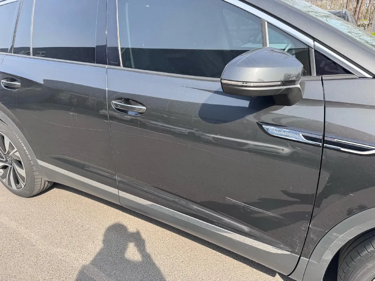 2024 Volkswagen Talagon 2.0T 220HP L4 7DCT,autocango,china used car exporter,china ev exporter,chinese used car exporter,chinese used ev exporter