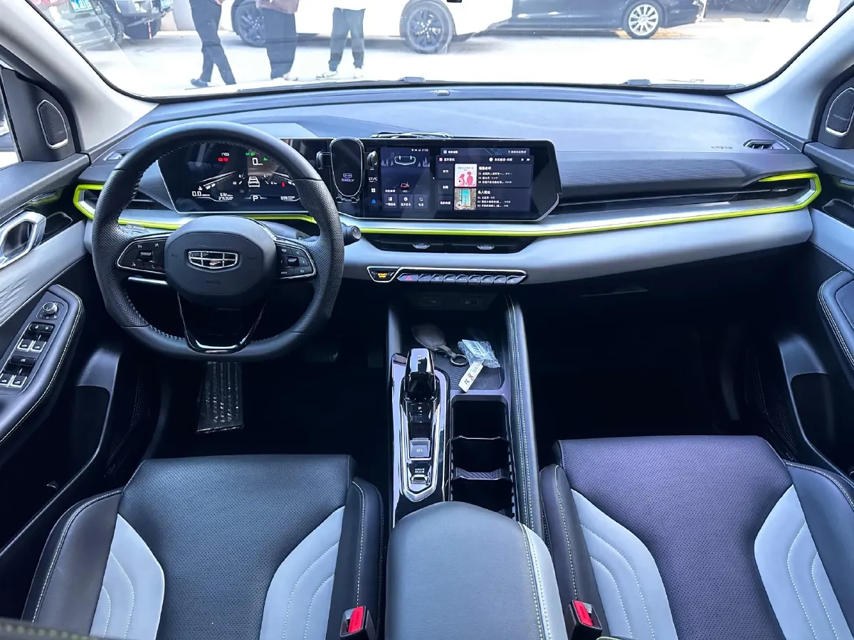 2023 Geely Coolray 1.5T 181HP L4 7DCT,autocango,china used car exporter,china ev exporter,chinese used car exporter,chinese used ev exporter