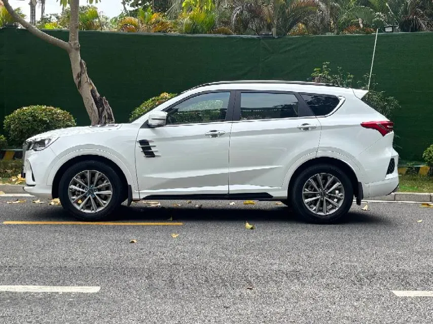 2021 Jetour X70 1.5T 156HP L4 6DCT,autocango,china used car exporter,china ev exporter,chinese used car exporter,chinese used ev exporter