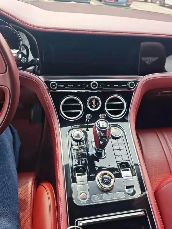 2020 Bentley Continental 4.0T 549HP V8 8DCT,autocango,china used car exporter,china ev exporter,chinese used car exporter,chinese used ev exporter