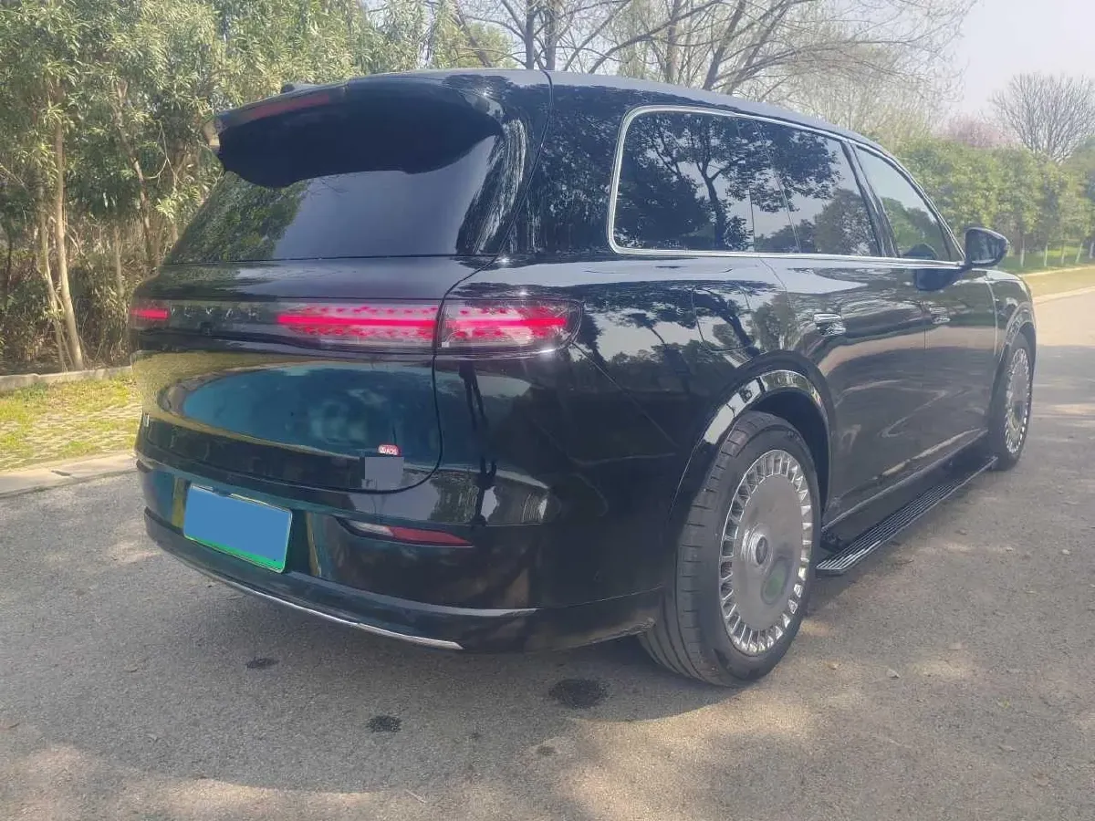 2026 Voyah 9L 1.5T 150HP L4 PHEV,autocango,china used car exporter,china ev exporter,chinese used car exporter,chinese used ev exporter