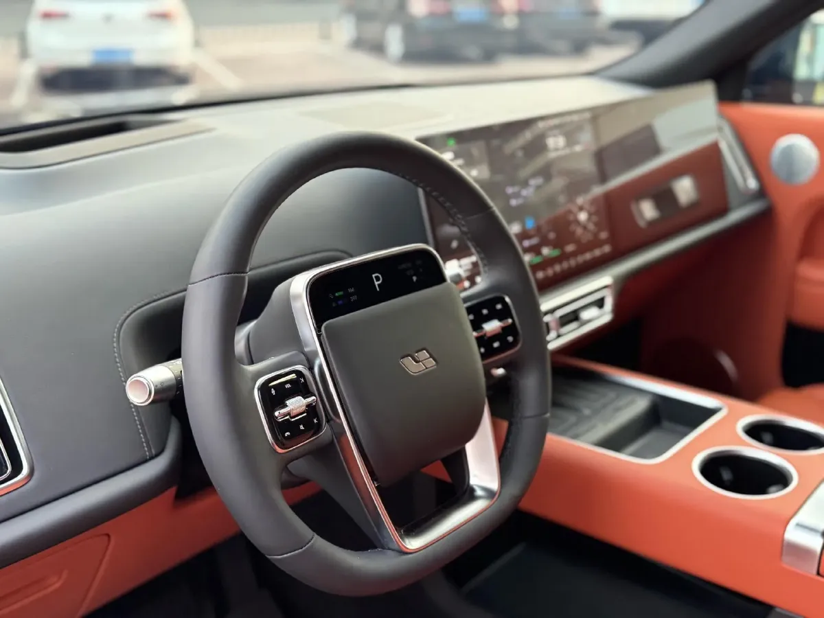 2024 Li L9 Range Extended 154HP REEV 52.3KWH,autocango,china used car exporter,china ev exporter,chinese used car exporter,chinese used ev exporter