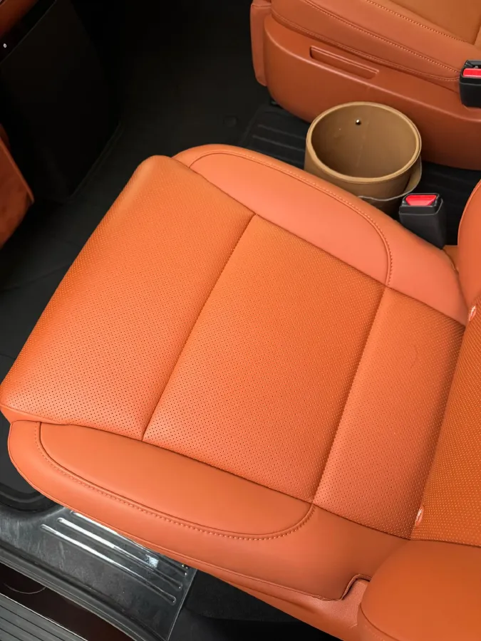 2024 Li L9 Range Extended 154HP REEV 52.3KWH,autocango,china used car exporter,china ev exporter,chinese used car exporter,chinese used ev exporter