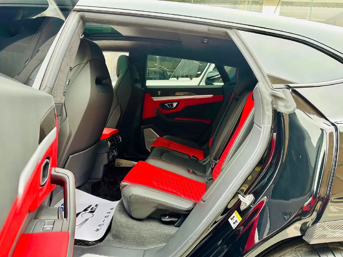 2023 Lamborghini Urus 4.0T 641HP V8 8AT,autocango,china used car exporter,china ev exporter,chinese used car exporter,chinese used ev exporter