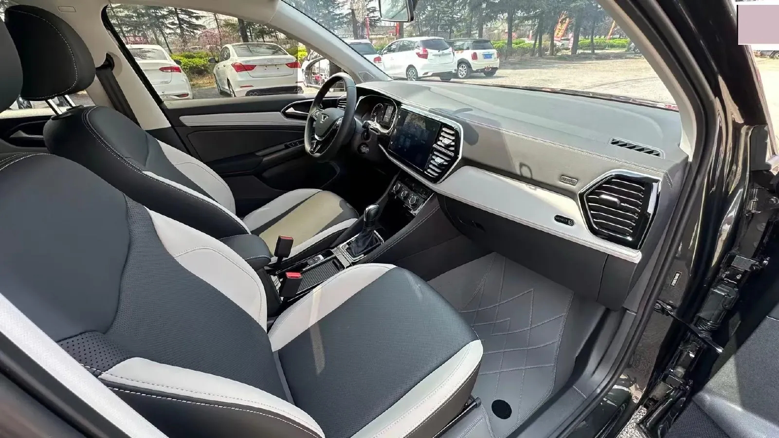 2026 Jetta VS5 1.4T 150HP L4 6AT,autocango,china used car exporter,china ev exporter,chinese used car exporter,chinese used ev exporter