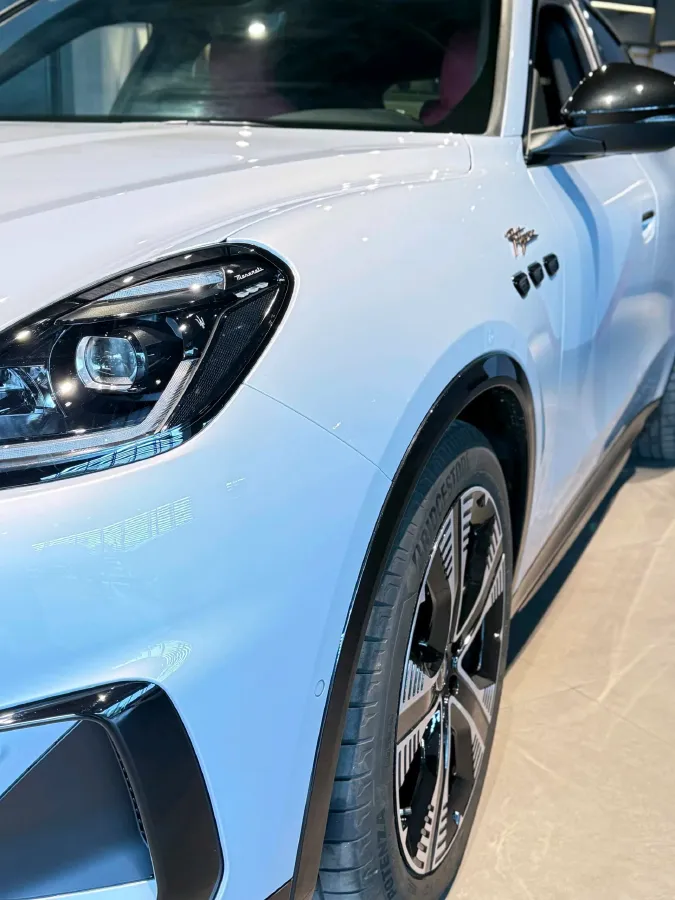 2024 Maserati Grecale 3.0T 530HP V6 8AT,autocango,china used car exporter,china ev exporter,chinese used car exporter,chinese used ev exporter