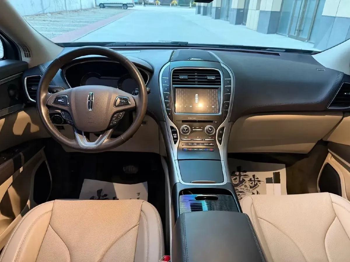 2018 Lincoln MKX 2.0T 253HP L4 6AT,autocango,china used car exporter,china ev exporter,chinese used car exporter,chinese used ev exporter