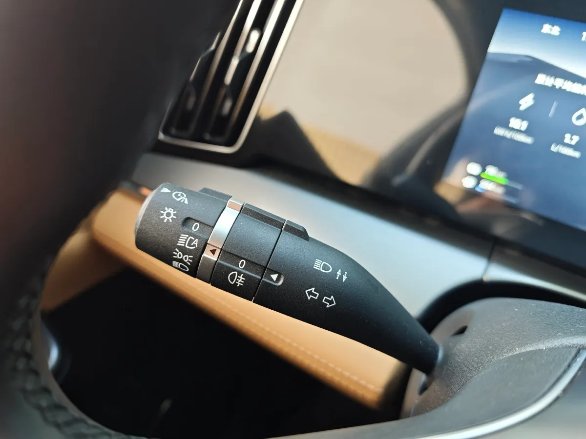 2024 BYD SongL DM-i 1.5L 101HP L4 E-CVT PHEV 26.6KWH,autocango,china used car exporter,china ev exporter,chinese used car exporter,chinese used ev exporter