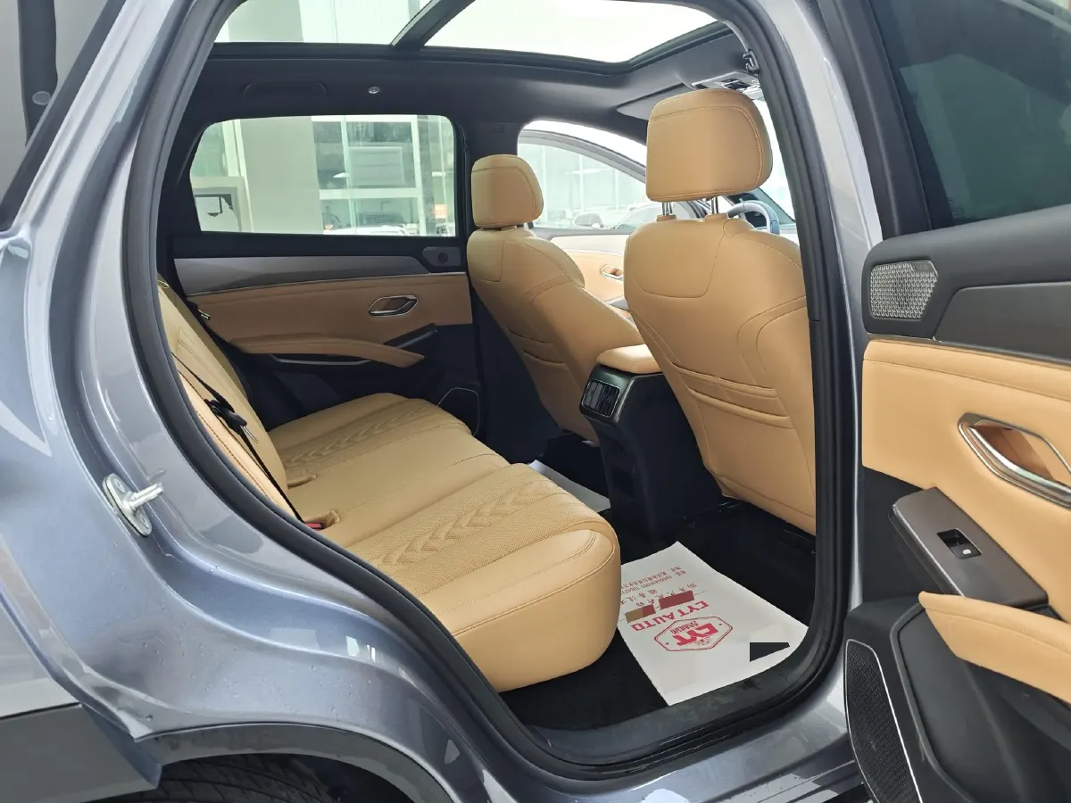 2024 BYD SongL DM-i 1.5L 101HP L4 E-CVT PHEV 26.6KWH,autocango,china used car exporter,china ev exporter,chinese used car exporter,chinese used ev exporter